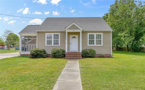 1304 Freeman Ave, Chesapeake, VA 23324