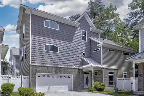 4904 Boyle Ct, Virginia Beach, VA 23462