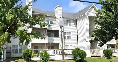 2801 West Ave #B, Newport News, VA 23607