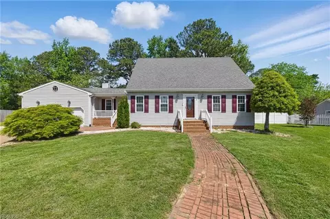 48 W River Point Dr, Hampton, VA 23669