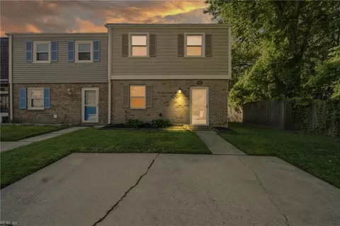 400 Longleaf Rd, Virginia Beach, VA 23454