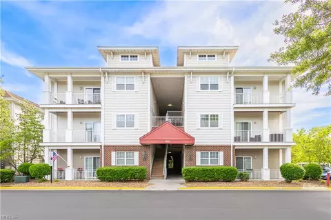 5205 Nuthall Dr #102, Virginia Beach, VA 23455