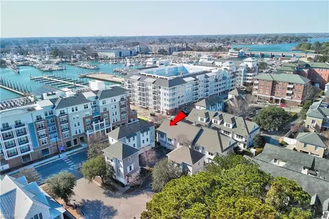 9417 27th Bay St, Norfolk, VA 23518