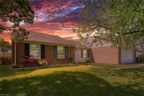901 Woodmark Ct, Virginia Beach, VA 23452