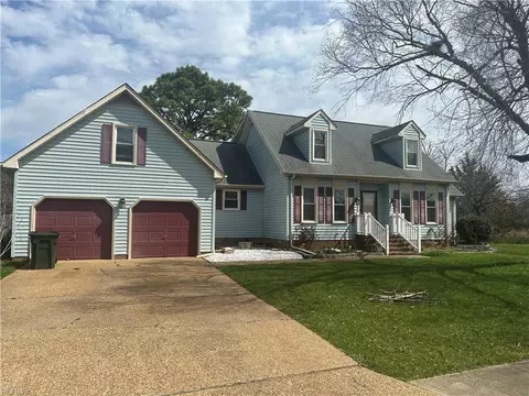 37 Pine Cone Dr #DR, Hampton, VA 23669