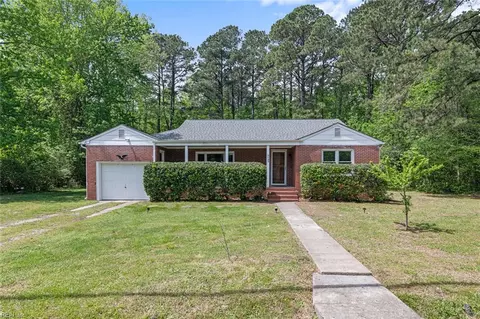 5149 Townpoint Rd, Suffolk, VA 23435