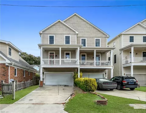 9528 14th Bay St, Norfolk, VA 23518