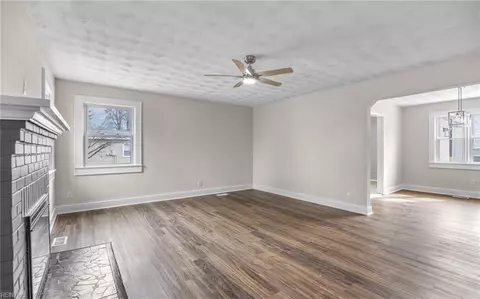 9254 Marlow Ave, Norfolk, VA 23503