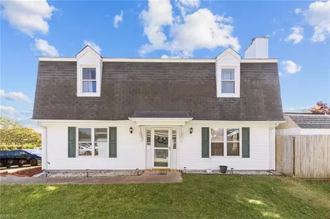 821 Westminster Ln, Virginia Beach, VA 23454