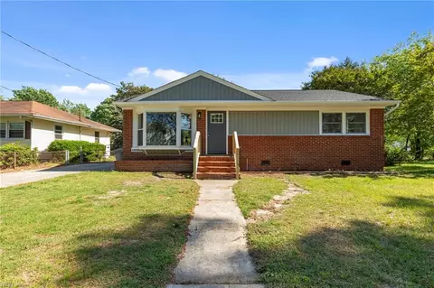307 Concord Dr, Hampton, VA 23666