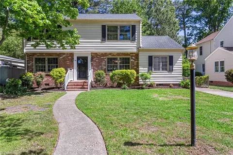 40 Shirley Rd, Newport News, VA 23601