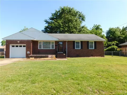 6308 Shelby Ln, Virginia Beach, VA 23464