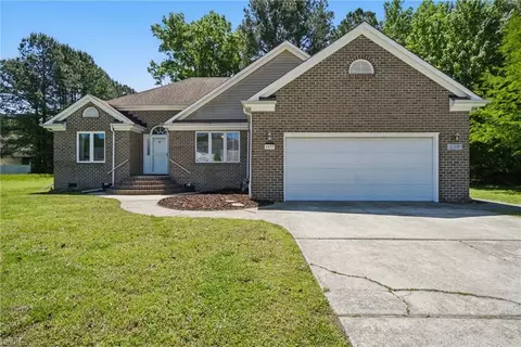 4437 Hubbard Ave, Suffolk, VA 23435