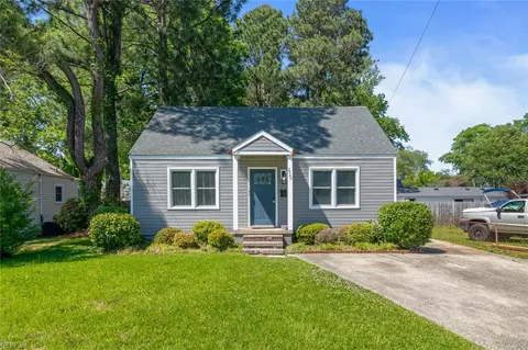 2720 Greenwood Dr, Portsmouth, VA 23702