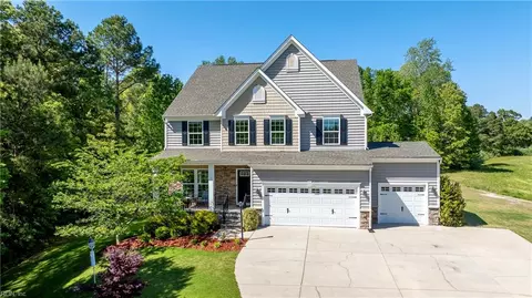 8068 Fairmont Dr, Williamsburg, VA 23188