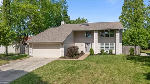 5104 Park Lake Ct, Virginia Beach, VA 23464