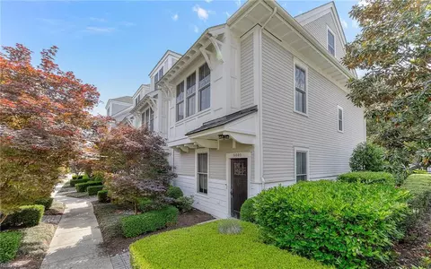 9440 26th Bay St, Norfolk, VA 23518