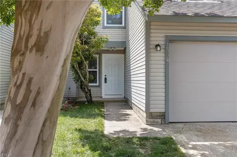 1534 Sword Dancer Dr, Virginia Beach, VA 23454