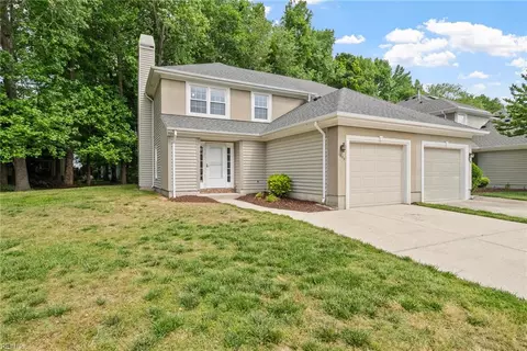 1000 Shoal Creek Trl, Chesapeake, VA 23320