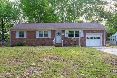114 Tillerson Dr, Newport News, VA 23602