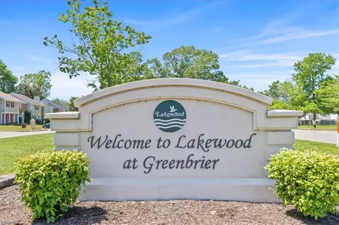 937 Brigantine Ct, Chesapeake, VA 23320