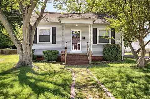 22 Mitchell Rd, Hampton, VA 23669