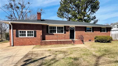 2731 Jamestown Ave, Hampton, VA 23661