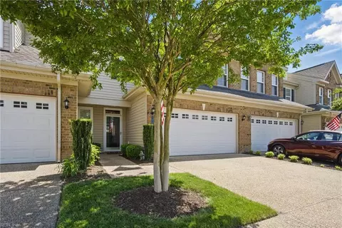 1209 Granton Ter, Chesapeake, VA 23322