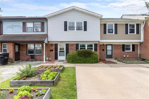 5557 New Colony Dr, Virginia Beach, VA 23464