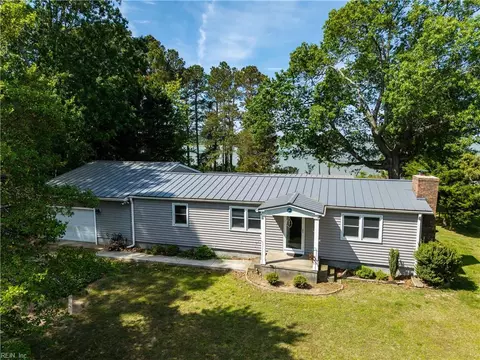 31510 Sunset Dr, Painter, VA 23420