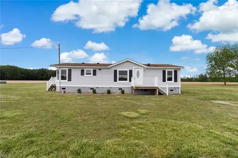 568 Chappell Dr, Suffolk, VA 23434