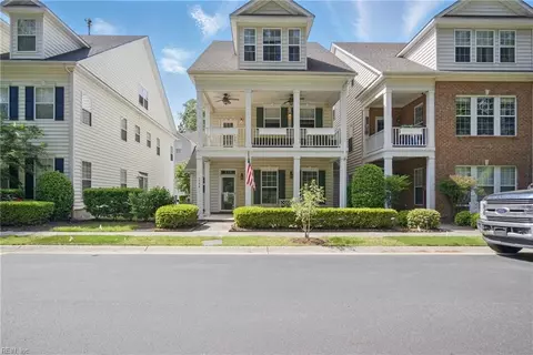 4548 Willow Croft Dr, Virginia Beach, VA 23462