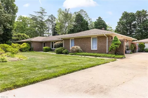 2441 Blue Castle Ln, Virginia Beach, VA 23454