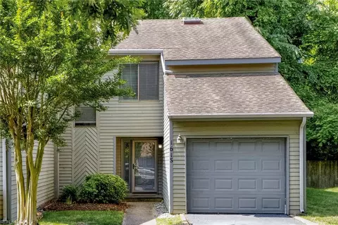 1615 Colonnade Cres, Virginia Beach, VA 23451