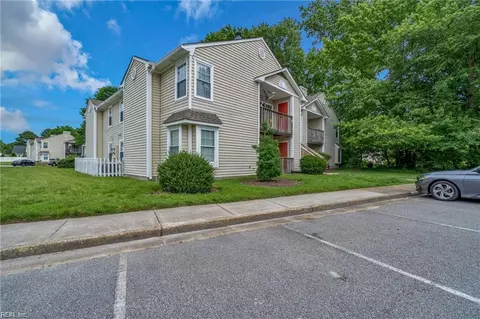 1601 Stones Throw Ct #B, Chesapeake, VA 23320