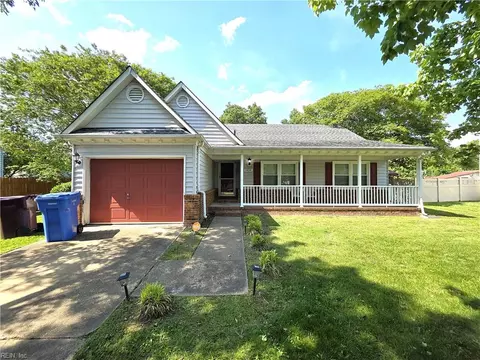 1404 New Mill Dr, Chesapeake, VA 23322