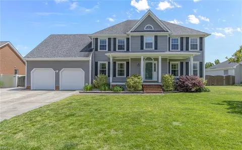 721 Greenwing Dr, Chesapeake, VA 23323