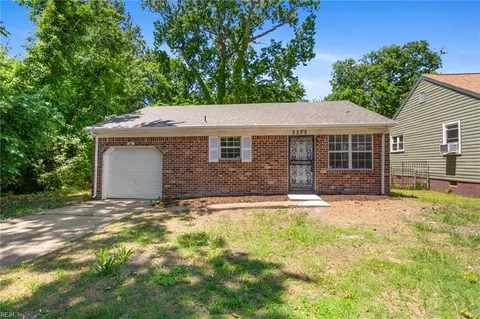 3235 Peronne Ave, Norfolk, VA 23508