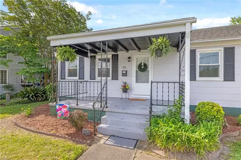 211 Derby Rd, Portsmouth, VA 23702