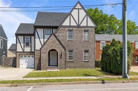 118 W 27th St, Norfolk, VA 23517