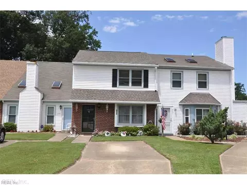 721 Goose Creek Ct, Virginia Beach, VA 23462