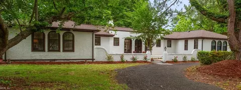 3013 Voyager Ct, Chesapeake, VA 23321