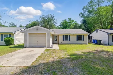 31 Morrison Ave, Newport News, VA 23601
