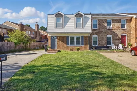 4022 Richard Lee Ct, Virginia Beach, VA 23452