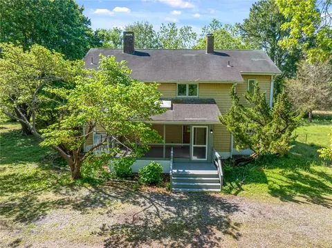 3501 Muddy Creek Rd, Virginia Beach, VA 23456
