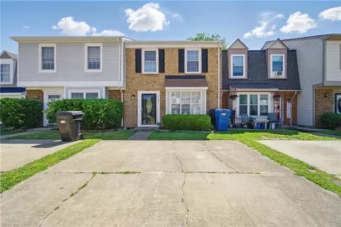 770 Spence Cir, Virginia Beach, VA 23462