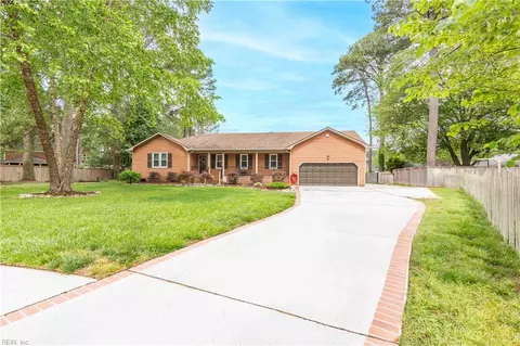 604 Montebello Cir, Chesapeake, VA 23322