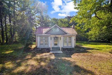 79 Gwynnsville Rd, Redart, VA 23076