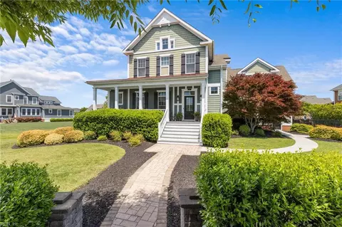 1944 Emelita Dr, Virginia Beach, VA 23456