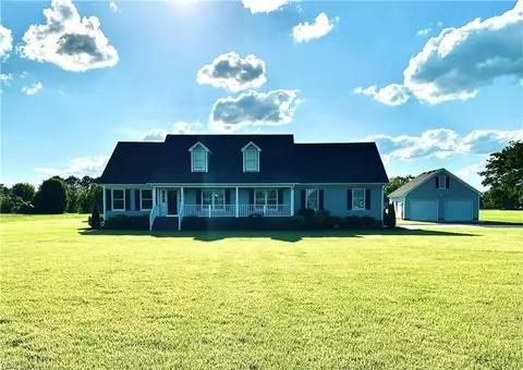 1220 West Rd, Chesapeake, VA 23323